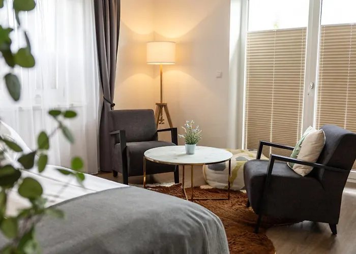 Seelos - Alpine Easy Flats Апартаменты *